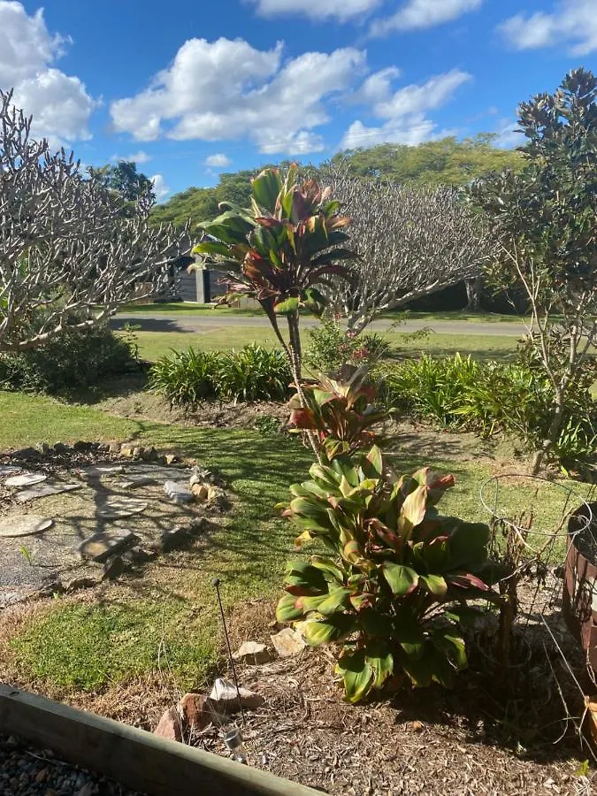 Pomona Noosa Hinterland Homestay Holiday home